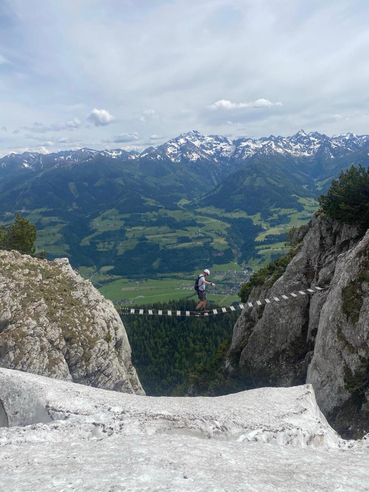 Ausseerland Apartments - Relax, Ski, Hike And Bike, Garden, Parking, Bbq, Near Hallstatt, Loser, Tauplitz And Krippenstein, Free Wi-Fi And Netflix Bad Aussee Dış mekan fotoğraf